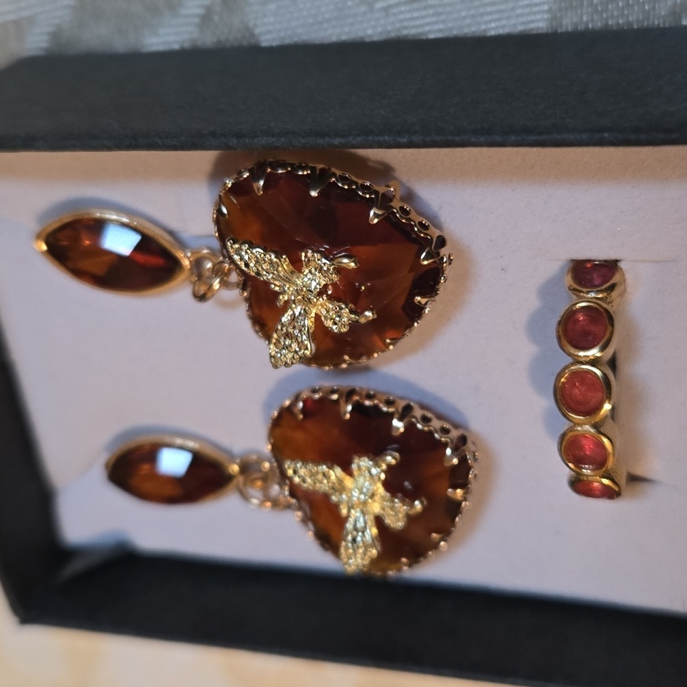 Gold-Tone Heart Earrings & Ring Set ✨ Amber-Brown Stone (Boxed)